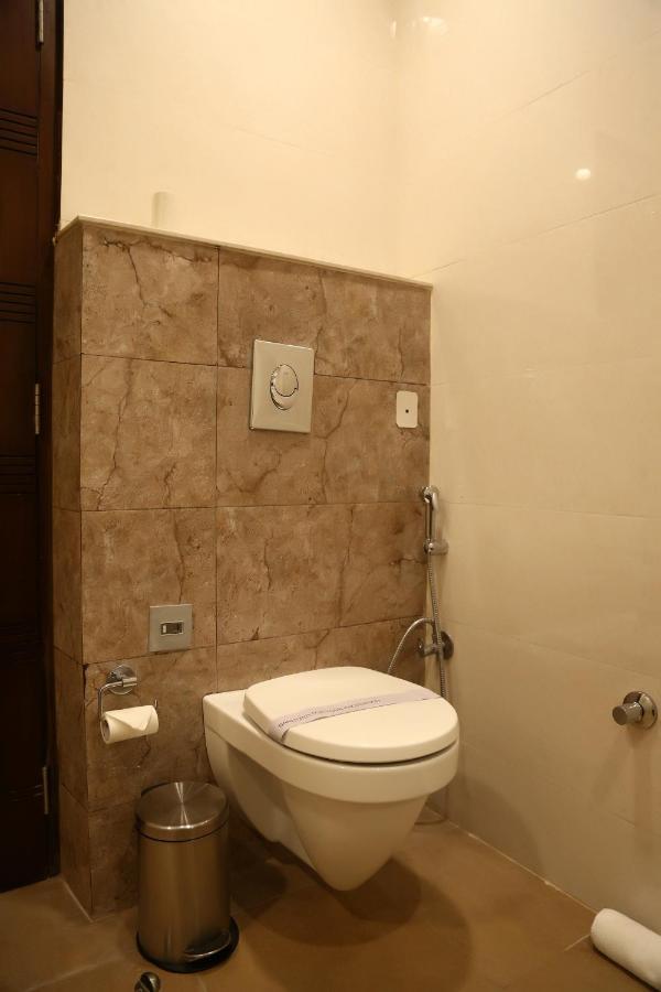 ג'לנדהר Hotel Imperia Suites מראה חיצוני תמונה