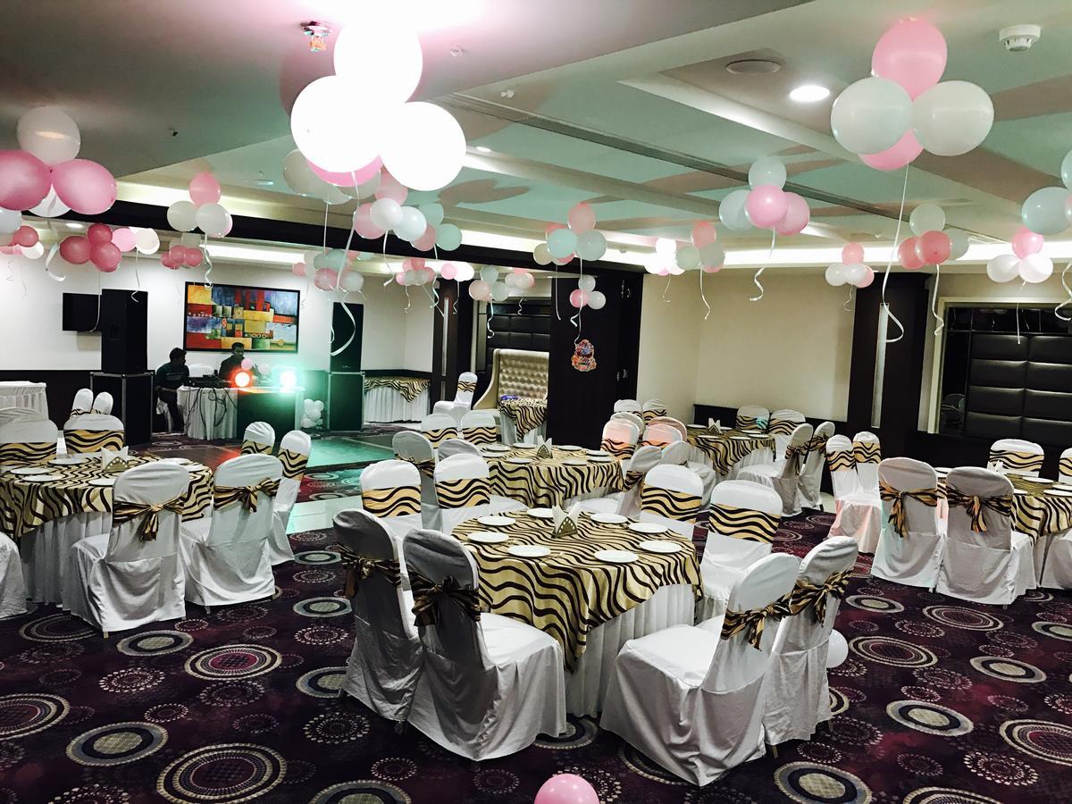 ג'לנדהר Hotel Imperia Suites מראה חיצוני תמונה