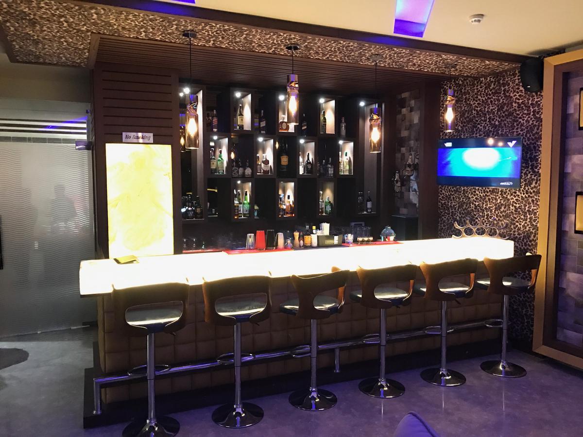 ג'לנדהר Hotel Imperia Suites מראה חיצוני תמונה