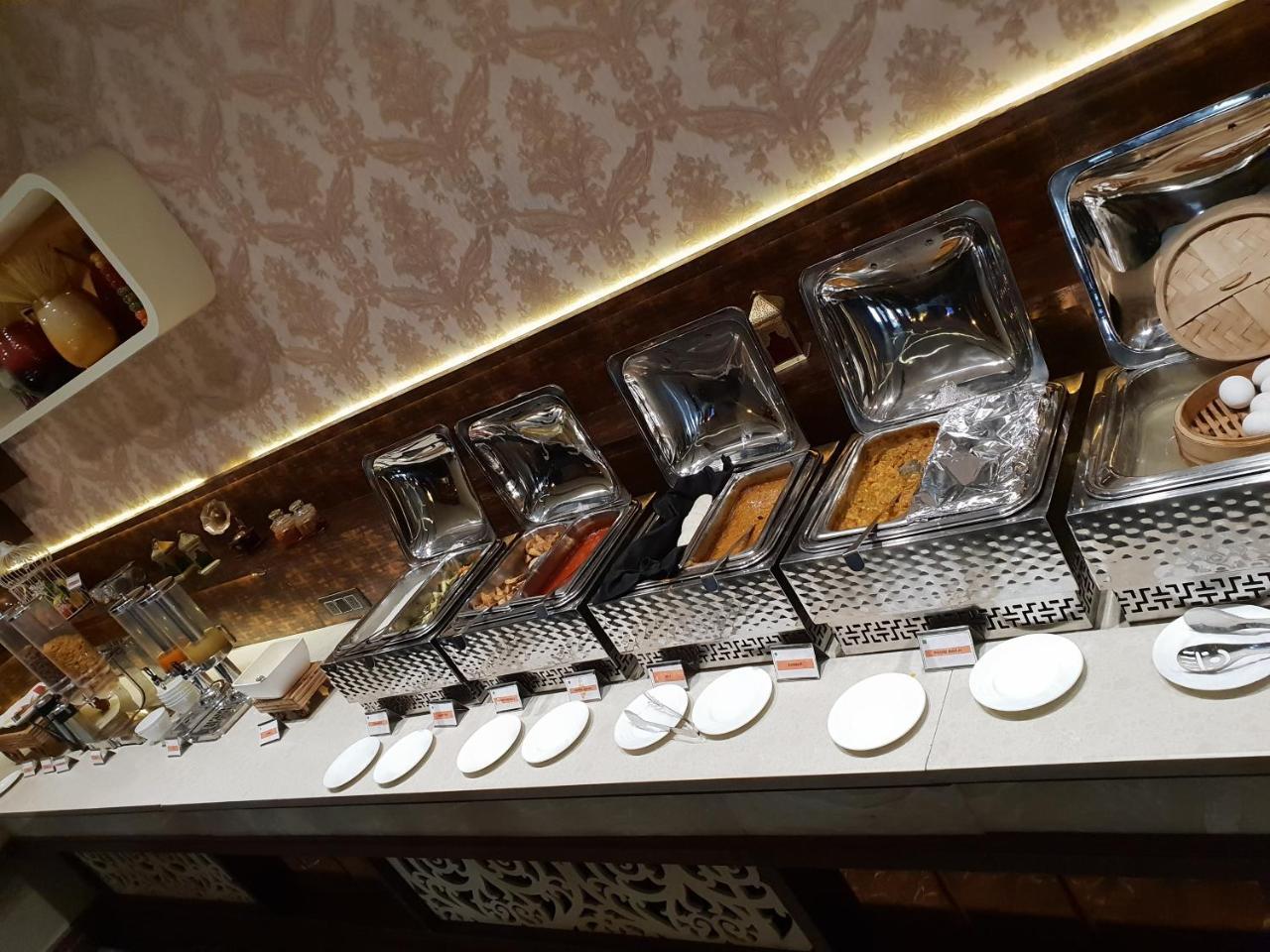 ג'לנדהר Hotel Imperia Suites מראה חיצוני תמונה